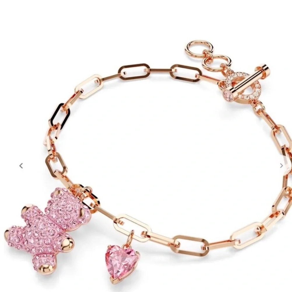SWAROVSKI Pink Teddy bracelet Bear, Pink, RoseRose Gold Bracelet
Charm - Picture 2 of 5